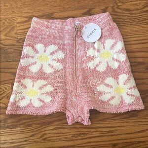 Storia Pink Floral Knit Women's Shorts